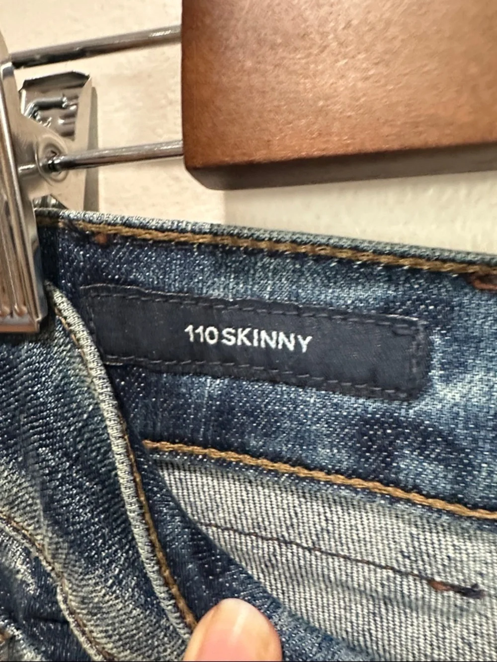 Lucky Brand 110 Sknny  Blue Jeans